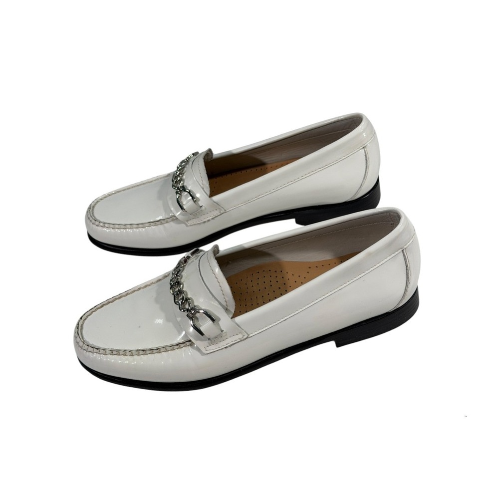 G.H. Bass Weejuns Loafers Patent Leather Women 8.5 White Silver Chain Link